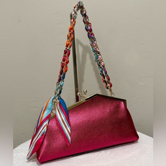 Metallic Magenta Handmade Cowhide leather Unique Frame & Skull Kisslock Purse - Picture 1 of 17